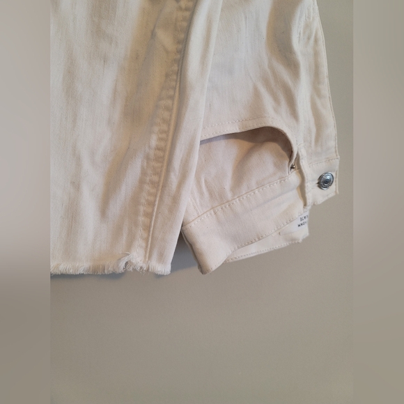 White Skinny Jeans - Picture 4 of 4